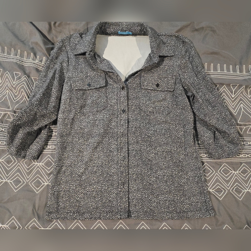 J.McLaughlin Button Down Collared Shirt Size Small